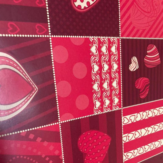 Red hearts gift wrap | Elegant gift papers in Dar Tanzania