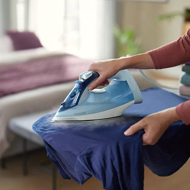 PHILIPS 2400w Steam iron DST5020 | Steam iron in Dar Tanzania