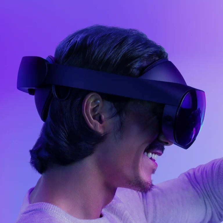 META QUEST PRO Premium Mixed Virtual Reality Headset | Tanzania