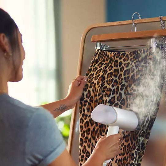 Philips STH3020 Handheld Clothing Garment Steamer in Dar Tanzania