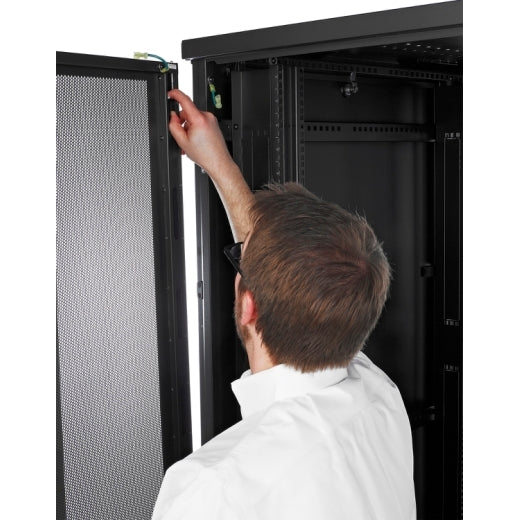 APC NetShelter Cabinet 42U AR2400|Network cabinets in Dar Tanzania