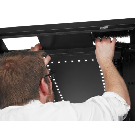 APC NetShelter Cabinet 42U AR2400|Network cabinets in Dar Tanzania