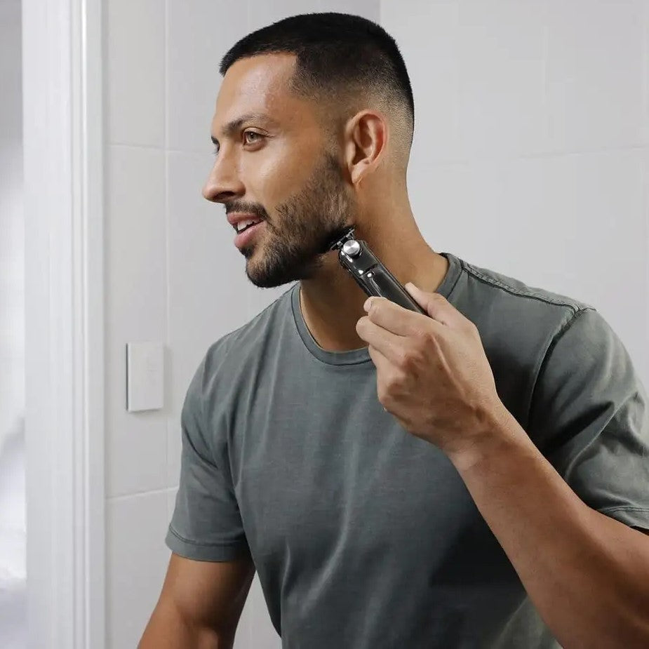 WAHL Pro Series High Visibility Cordless Trimmer 3024849