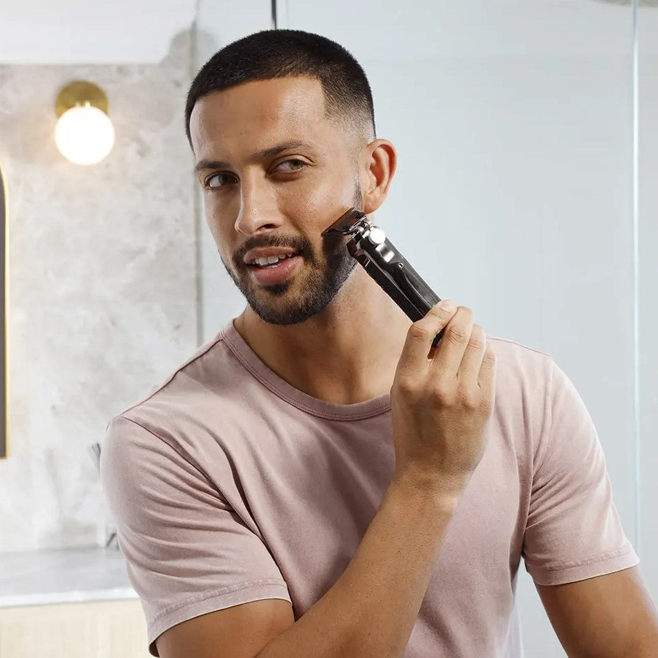 WAHL Pro Series High Visibility Cordless Trimmer 3024849