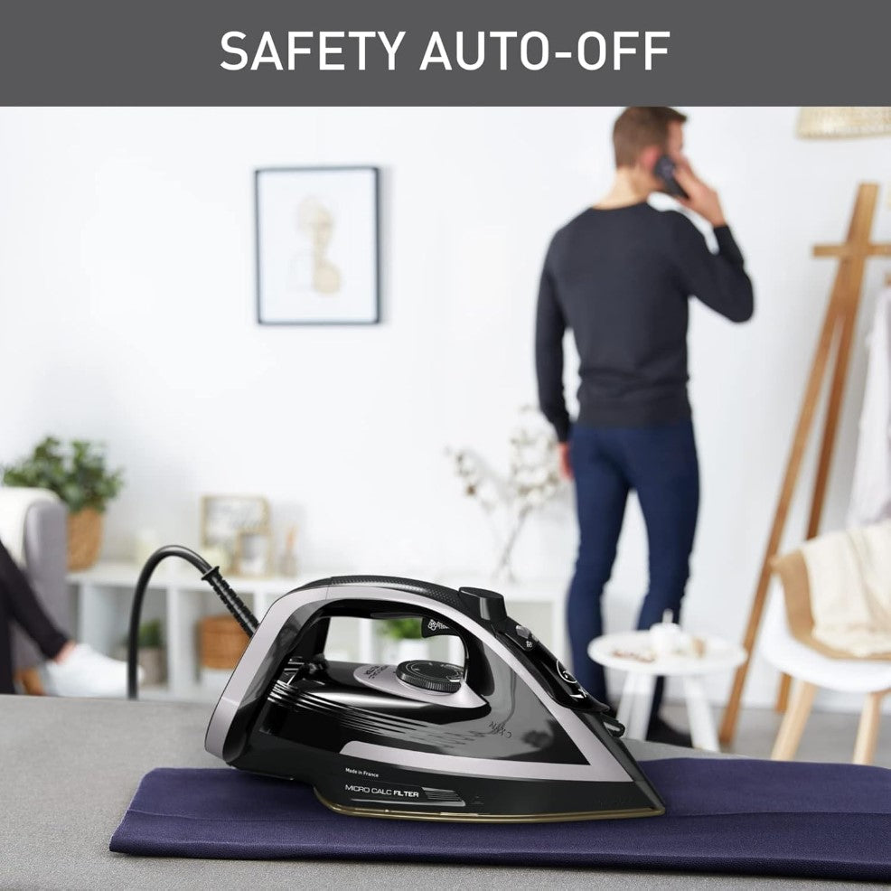 TEFAL PureGliss, Durilium AirGlide Soleplate Steam Iron FV8062M0