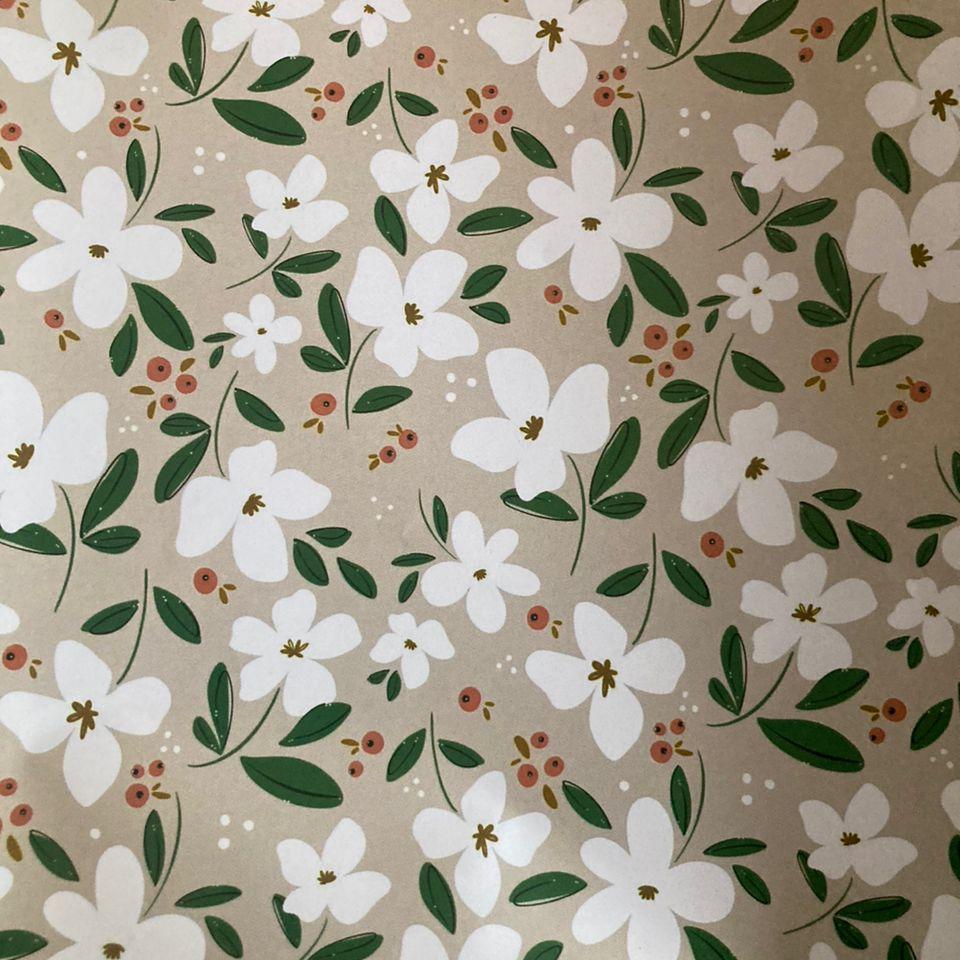 Green white floral gift wrap | Elegant gift wraps in Dar Tanzania