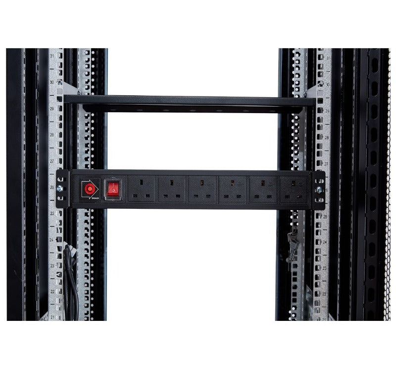 EVI PDU, Basic, 19 Inch, 6 UK sockets, C14 plug | PDU in Dar Tanzania