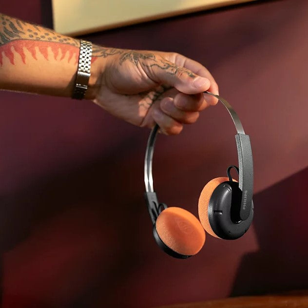 PHILIPS TAH2000BK, Retro Wireless On-ear Headphones | Philips Tanzania