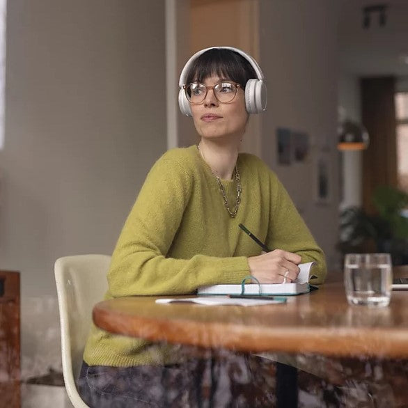 PHILIPS 5000 Series, TAH5209WT, Wireless Headphones | Philips Tanzania